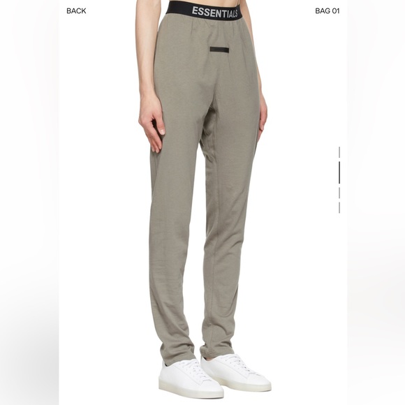 Essentials lounge pants - Picture 2 of 3